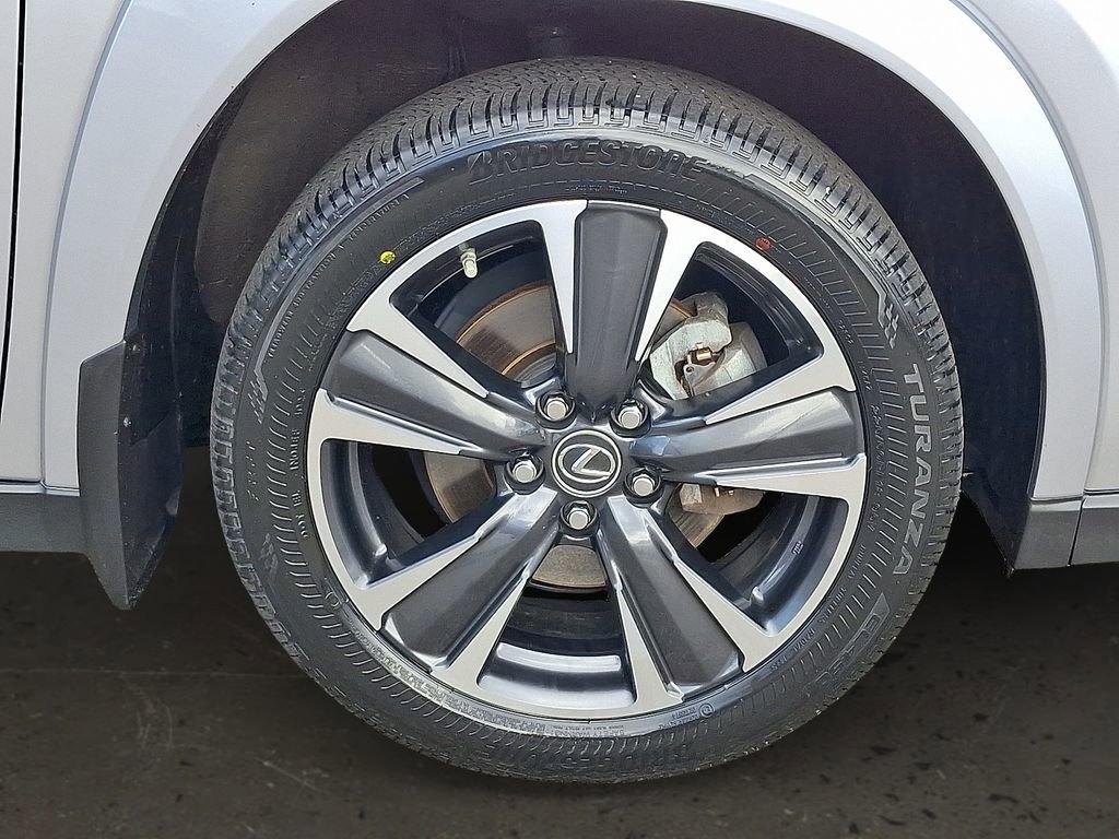 Used 2024 Lexus UX 250h AWD w/ Premium Package image 9