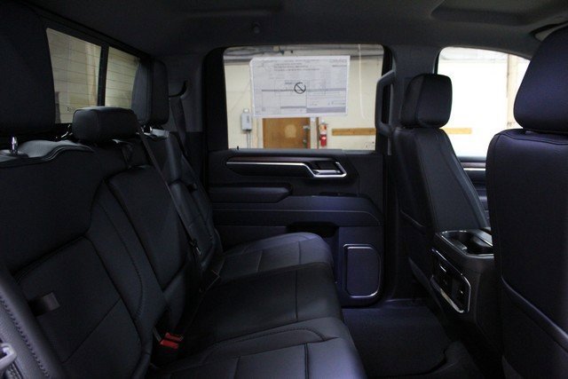 New 2025 GMC Sierra 2500 Denali w/ Max Trailering Package image 13