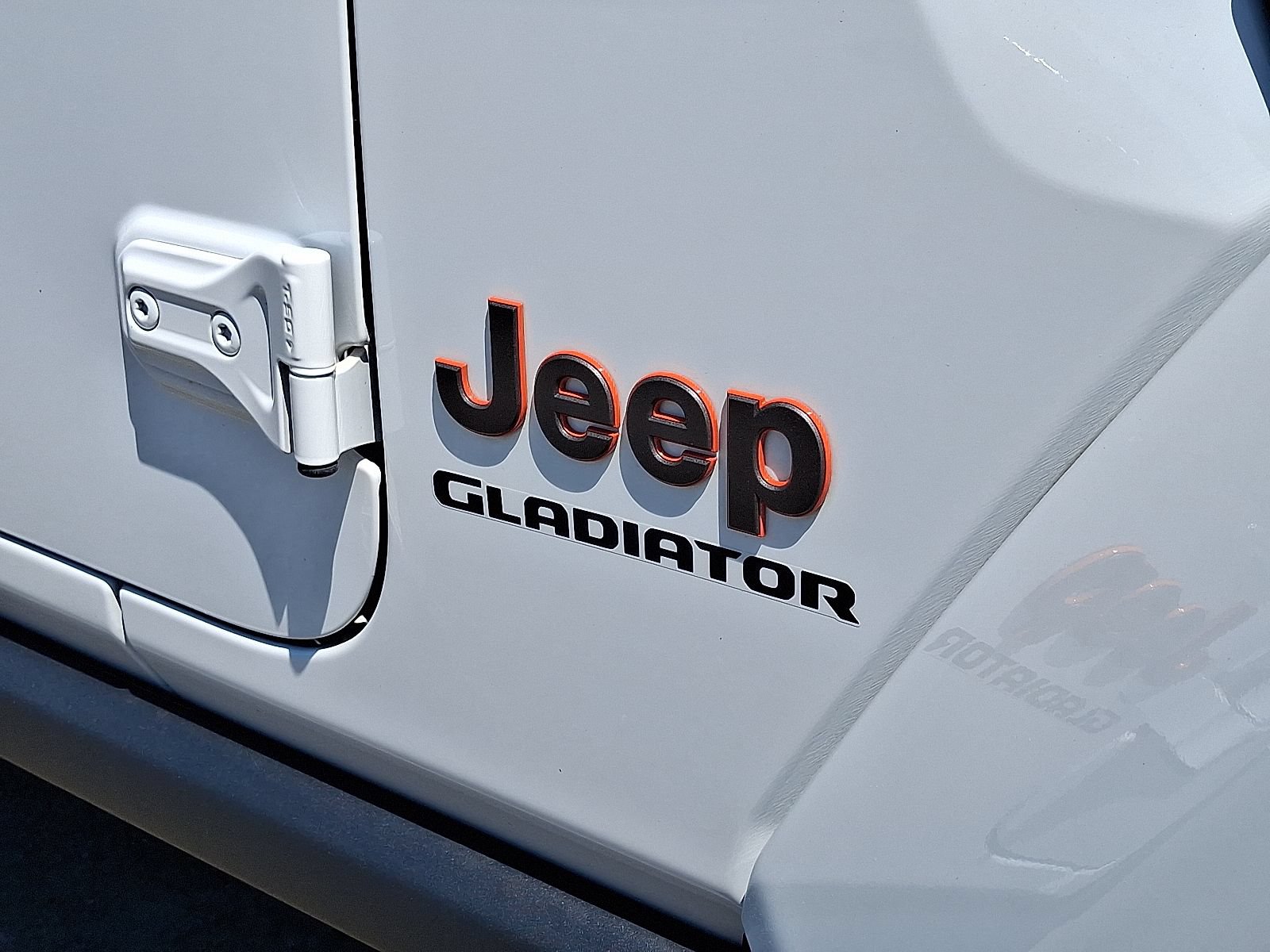 Used 2021 Jeep Gladiator Mojave w/ LED Lighting Group AWD/4WD image 29