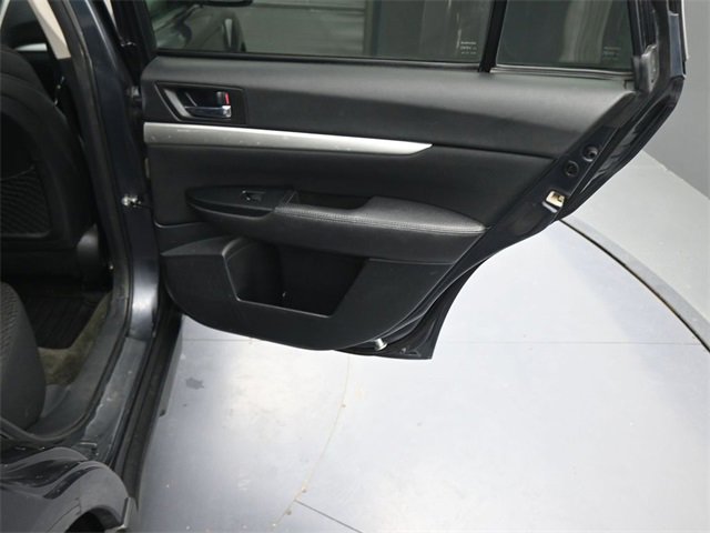 Used 2012 Subaru Outback 2.5i Premium image 13
