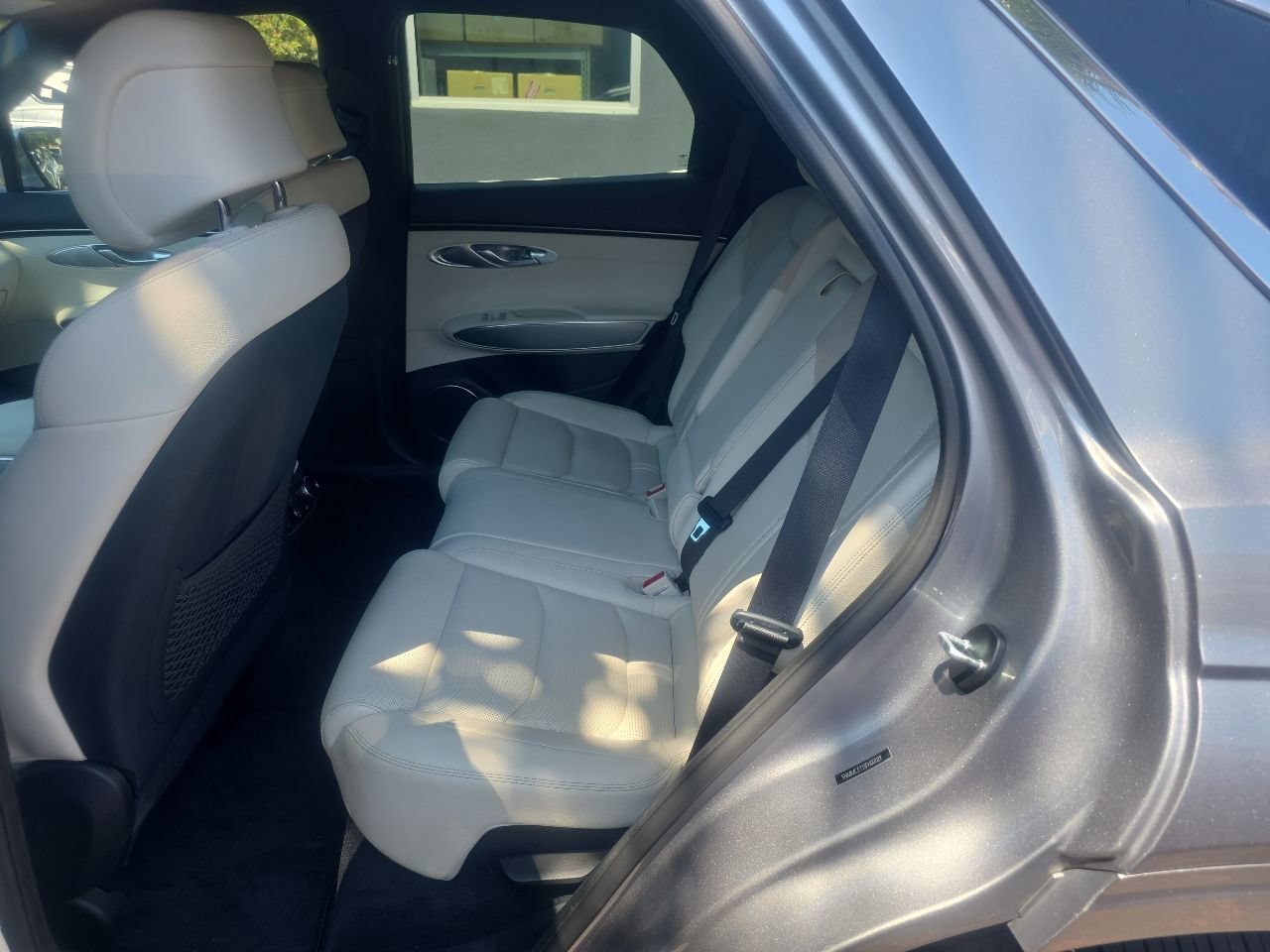 Used 2023 Genesis Electrified GV70 AWD/4WD image 7