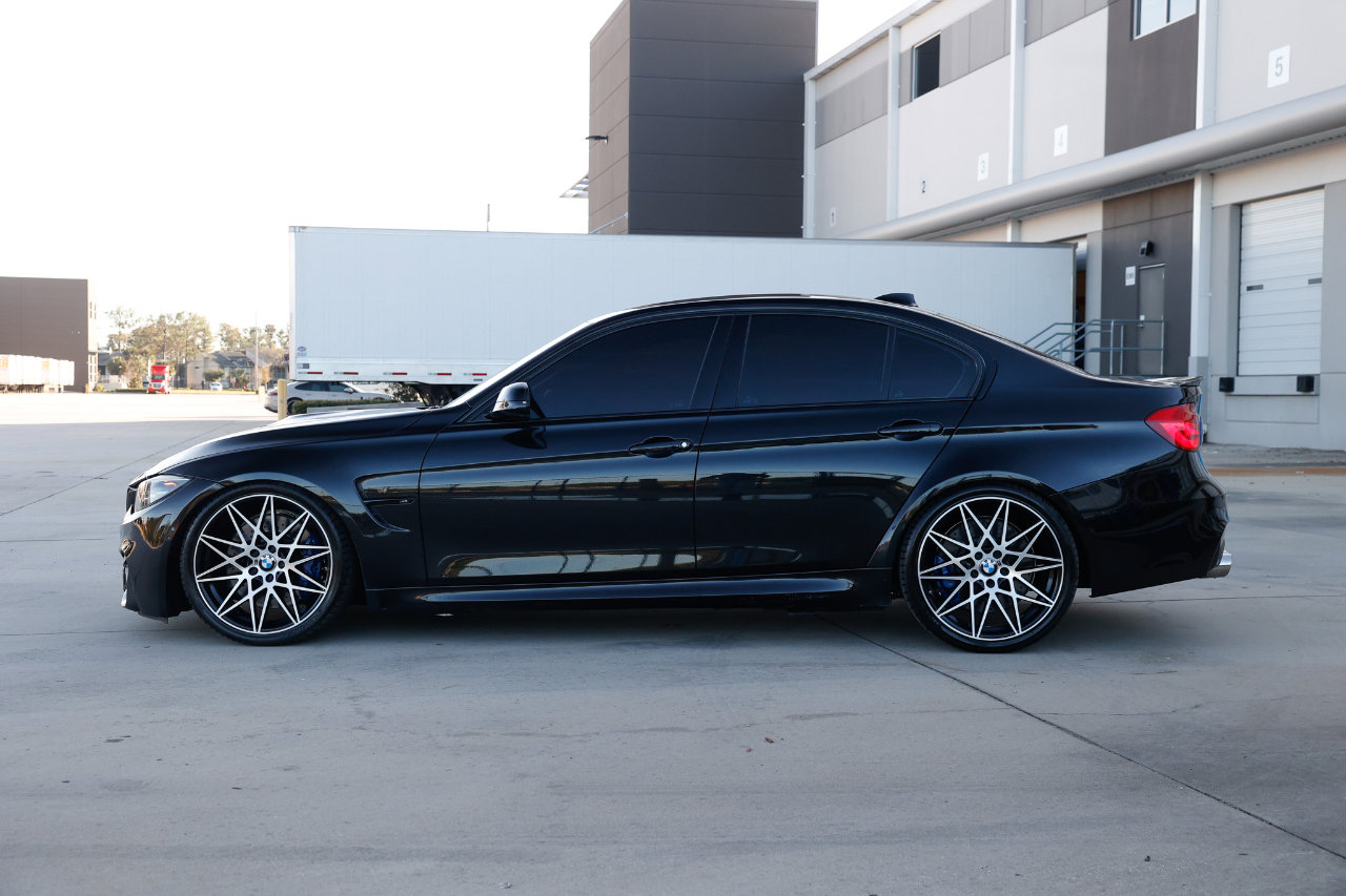 Used 2018 BMW M3 Coupe w/ Competition Package image 7