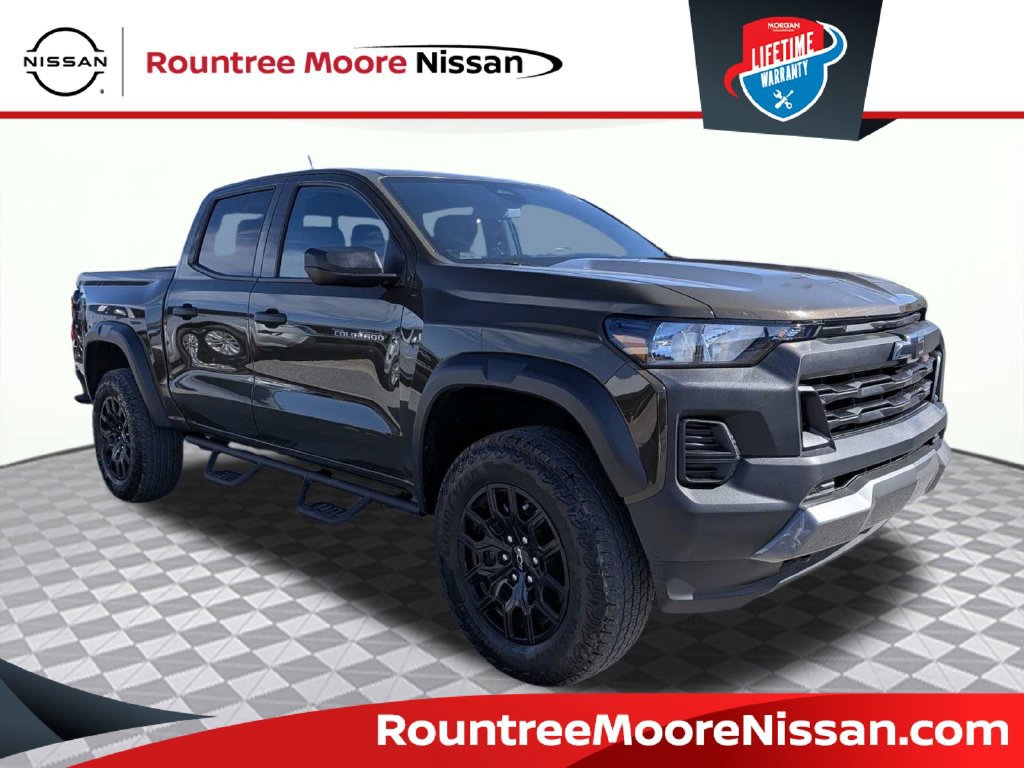 Used 2024 Chevrolet Colorado Trail Boss w/ Advanced Trailering Package