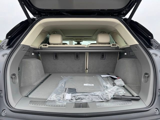 New 2025 Cadillac XT5 Premium Luxury w/ Technology Package FWD image 37