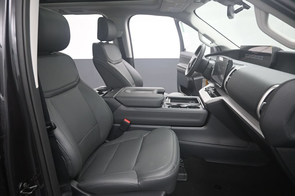 New 2026 Ford Expedition Active RWD image 16
