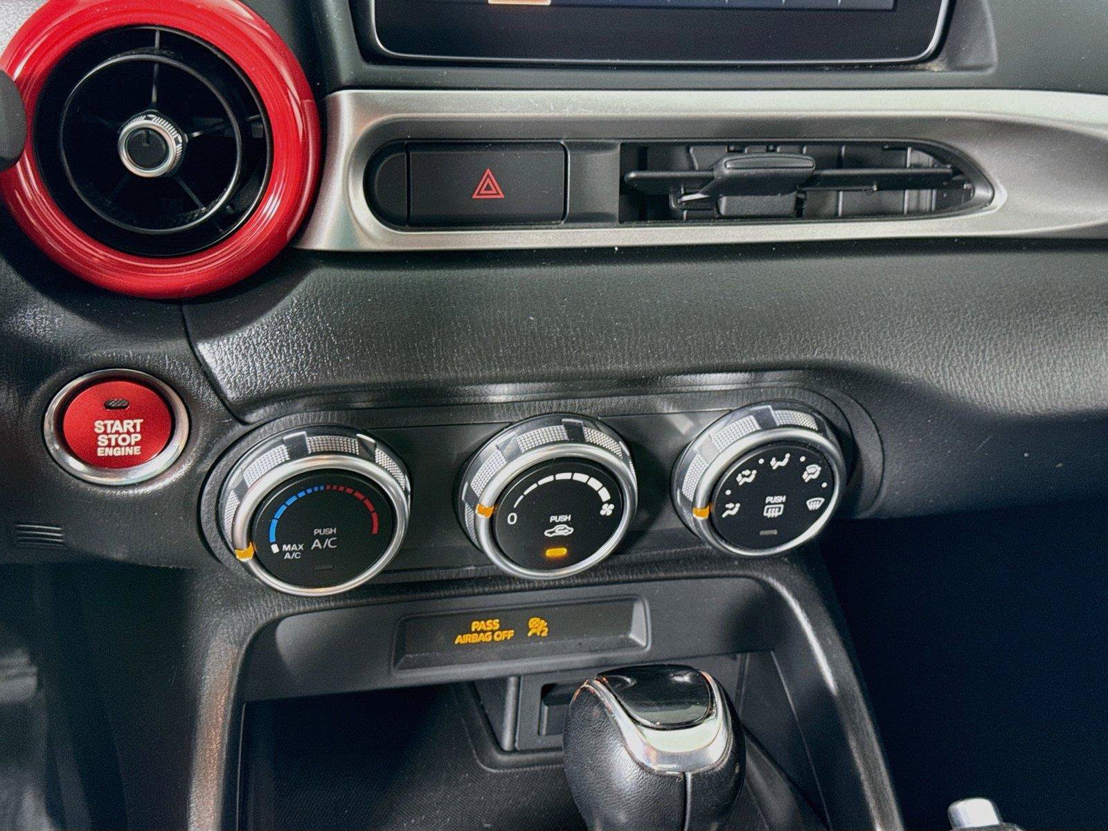 Used 2017 FIAT 124 Spider Classica RWD image 10