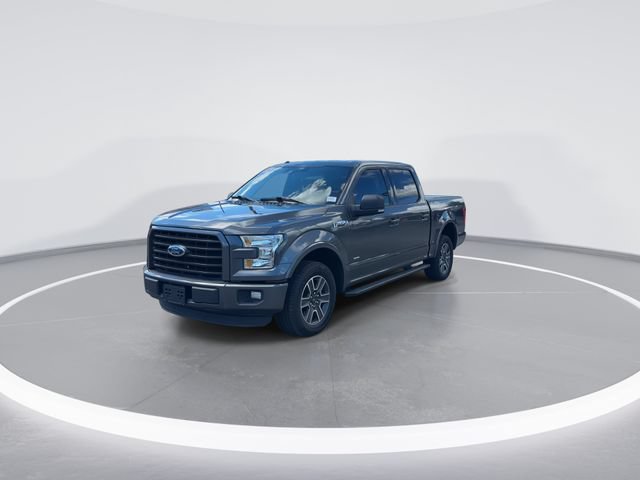 Used 2016 Ford F150 XLT w/ Equipment Group 302A Luxury RWD image 3