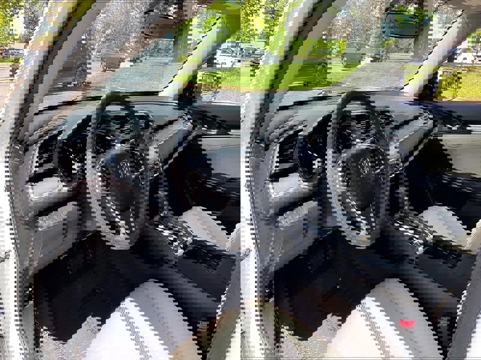 Used 2018 Honda Civic EX image 16