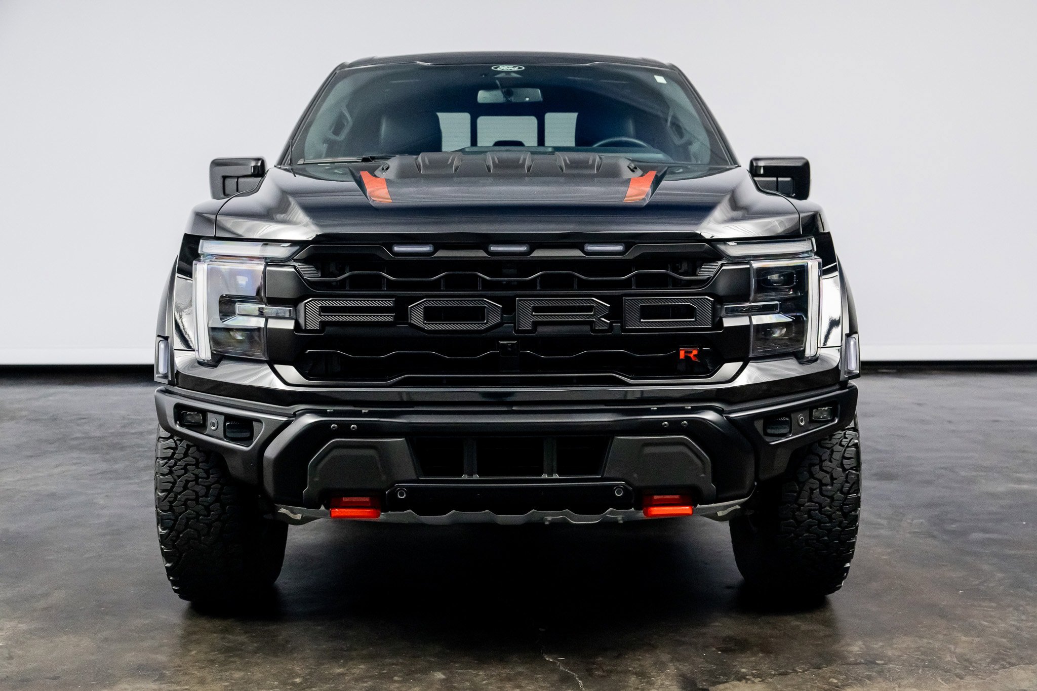 Used 2024 Ford F150 Raptor w/ Equipment Group 803A Raptor R AWD/4WD image 3