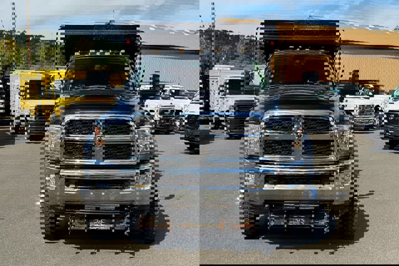 Used 2016 RAM 5500 Tradesman w/ Max Tow Package image 8