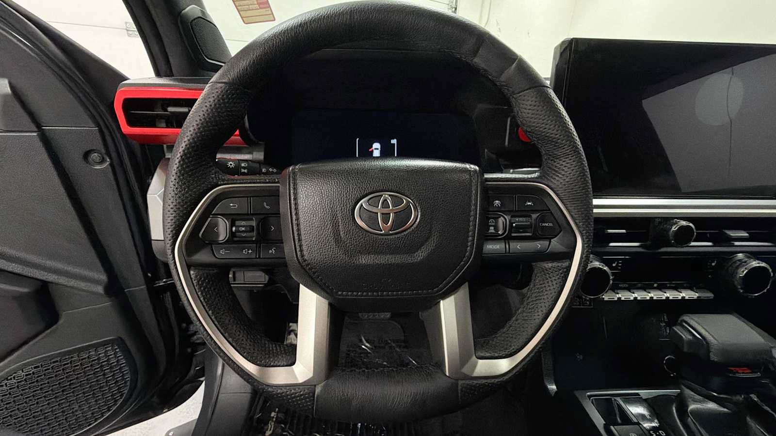 Used 2024 Toyota Tacoma TRD Off-Road w/ TRD Off Road Premium Package AWD/4WD image 16
