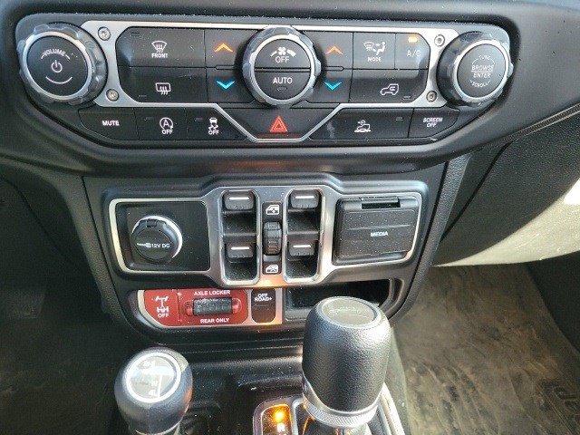 Used 2023 Jeep Gladiator Mojave w/ Trailer Tow Package image 13