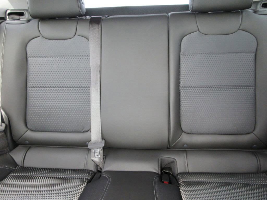 New 2026 Chevrolet Trax LT w/ LPO, Blackout Package FWD image 19