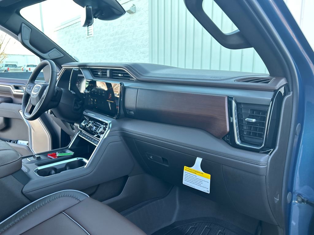 New 2026 GMC Sierra 2500 Denali w/ Denali Reserve Package image 39