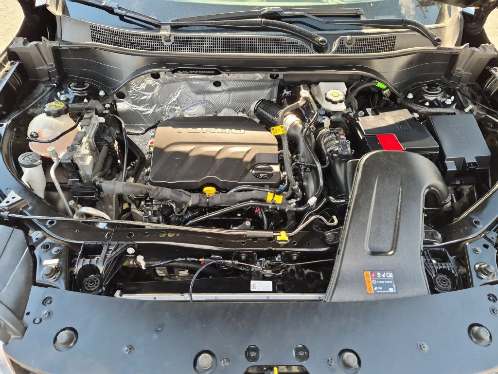 Used 2026 Chevrolet Trax LT FWD image 35
