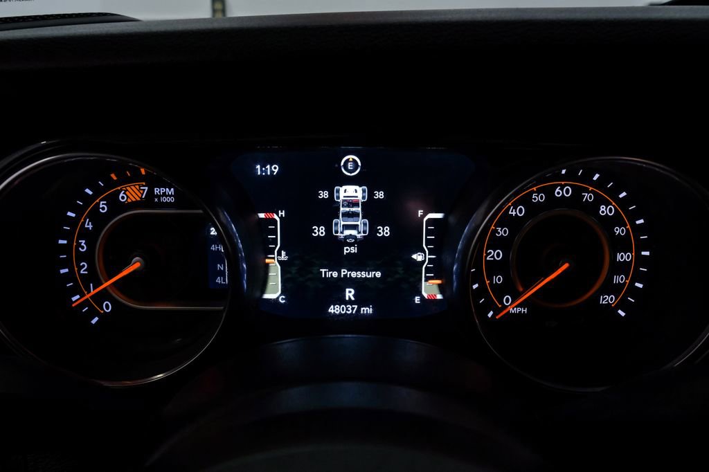 Used 2020 Jeep Wrangler Sport image 23