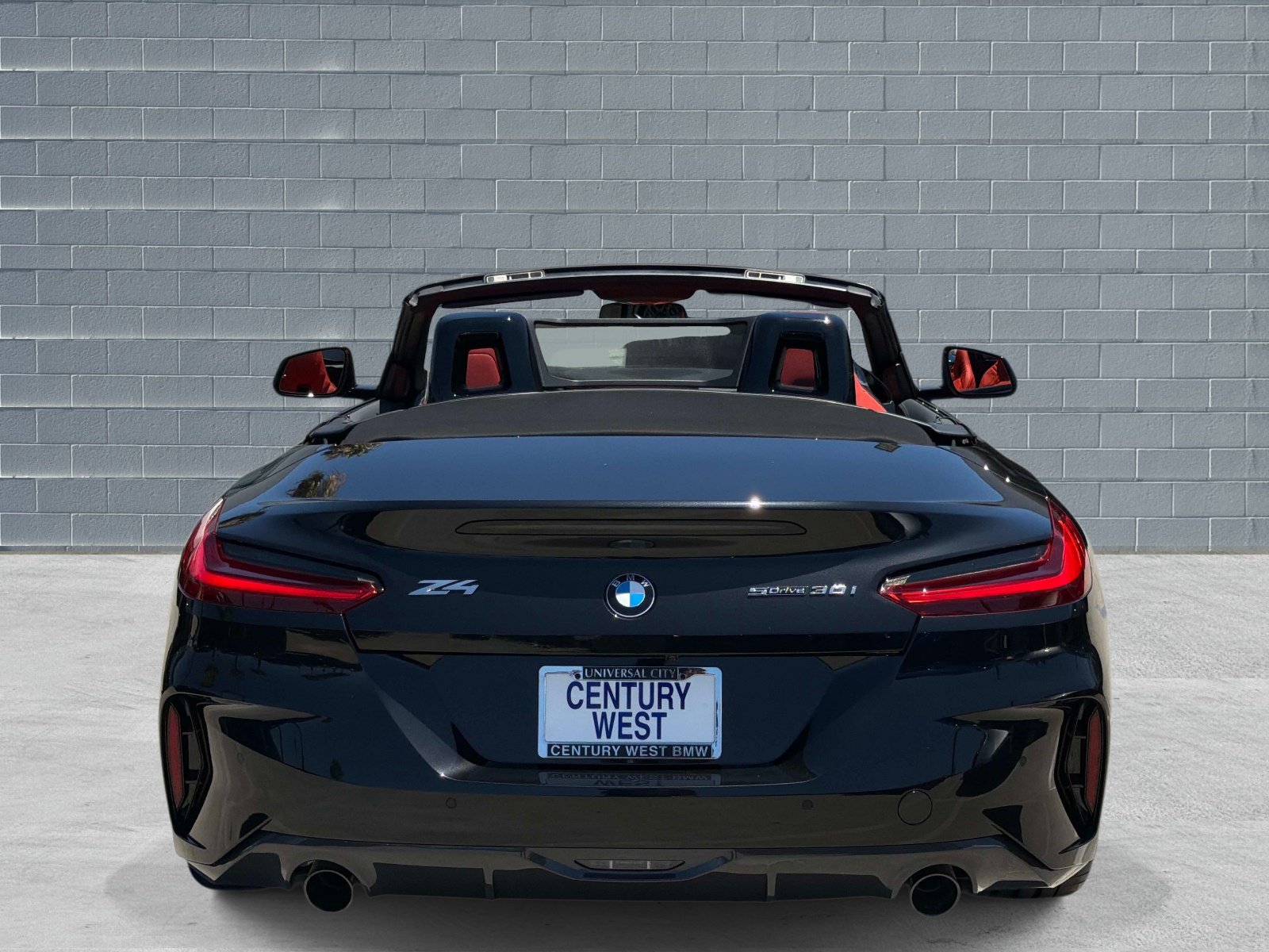 New 2026 BMW Z4 sDrive30i w/ Shadowloine Package RWD image 4