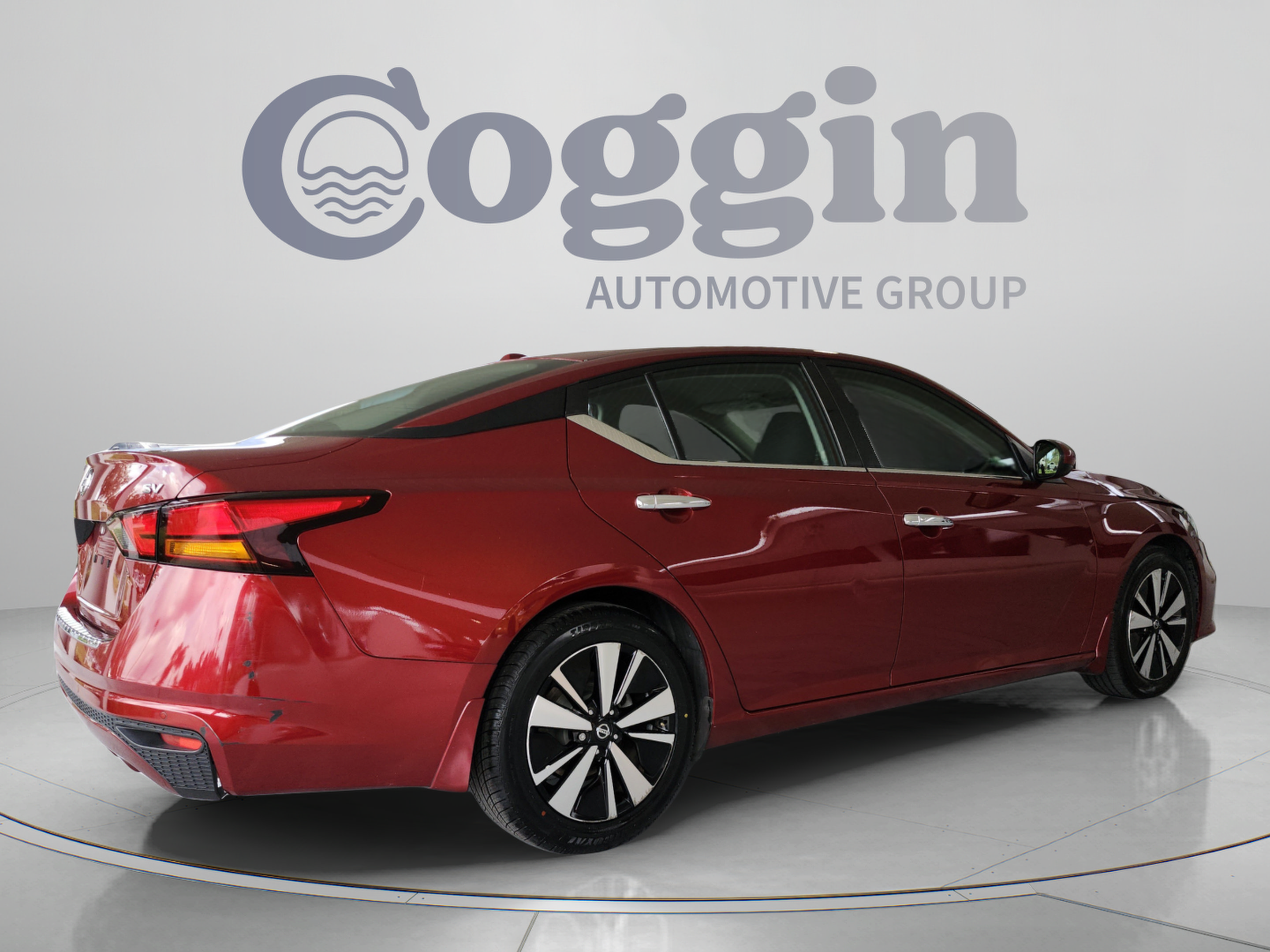 Used 2021 Nissan Altima 2.5 SV FWD image 6