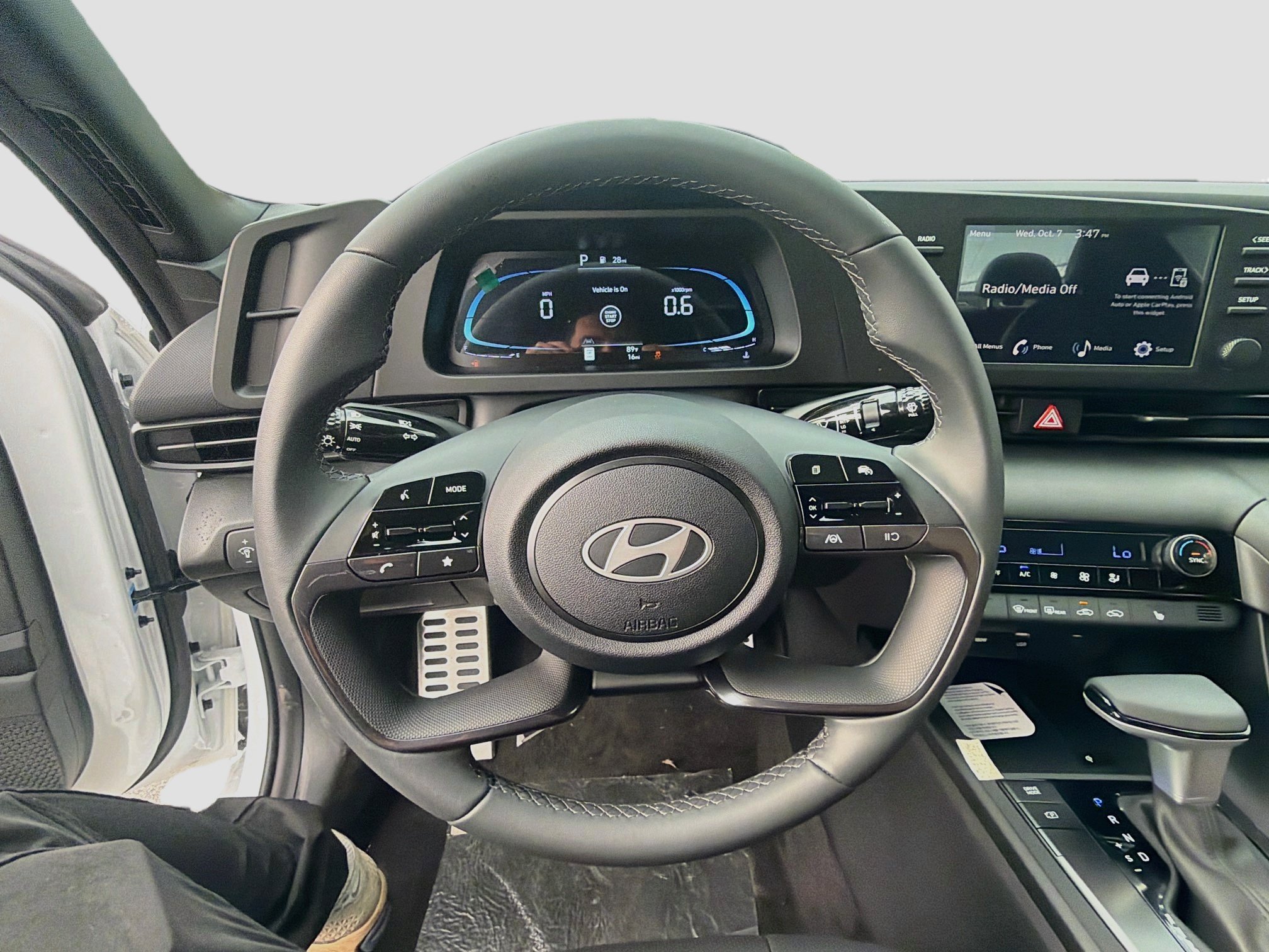 New 2026 Hyundai Elantra SEL Sport FWD image 8
