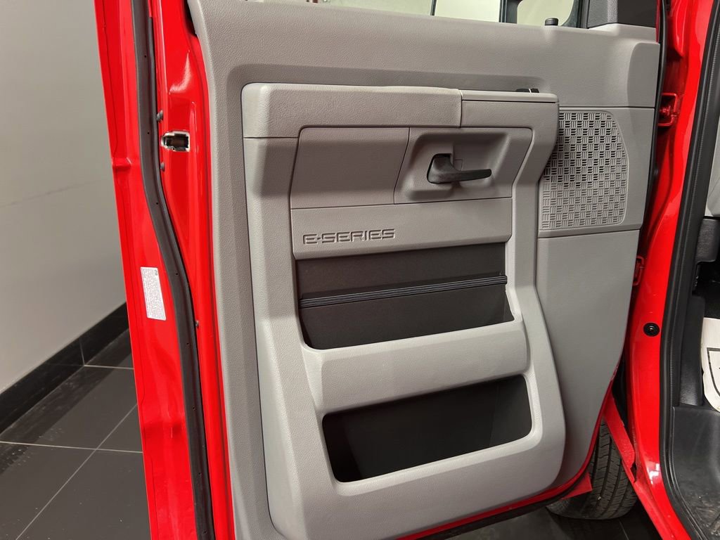 New 2026 Ford E-350 and Econoline 350 Super Duty w/ Power Equipment Group image 24