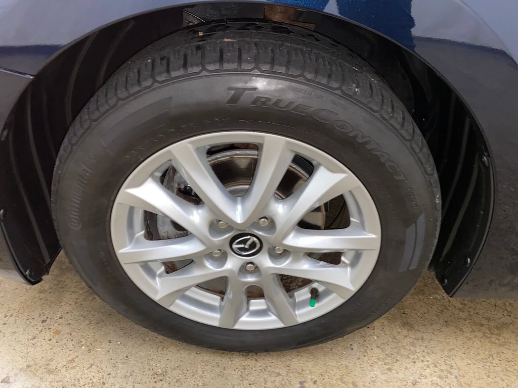 Used 2016 MAZDA MAZDA3 i Sport w/ Preferred Equipment Package FWD image 15