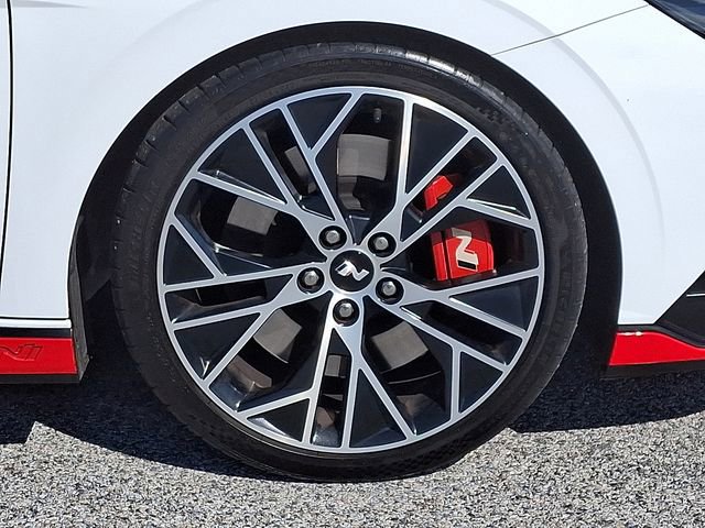 Used 2023 Hyundai Elantra N w/ Preferred Accessory Package FWD image 11