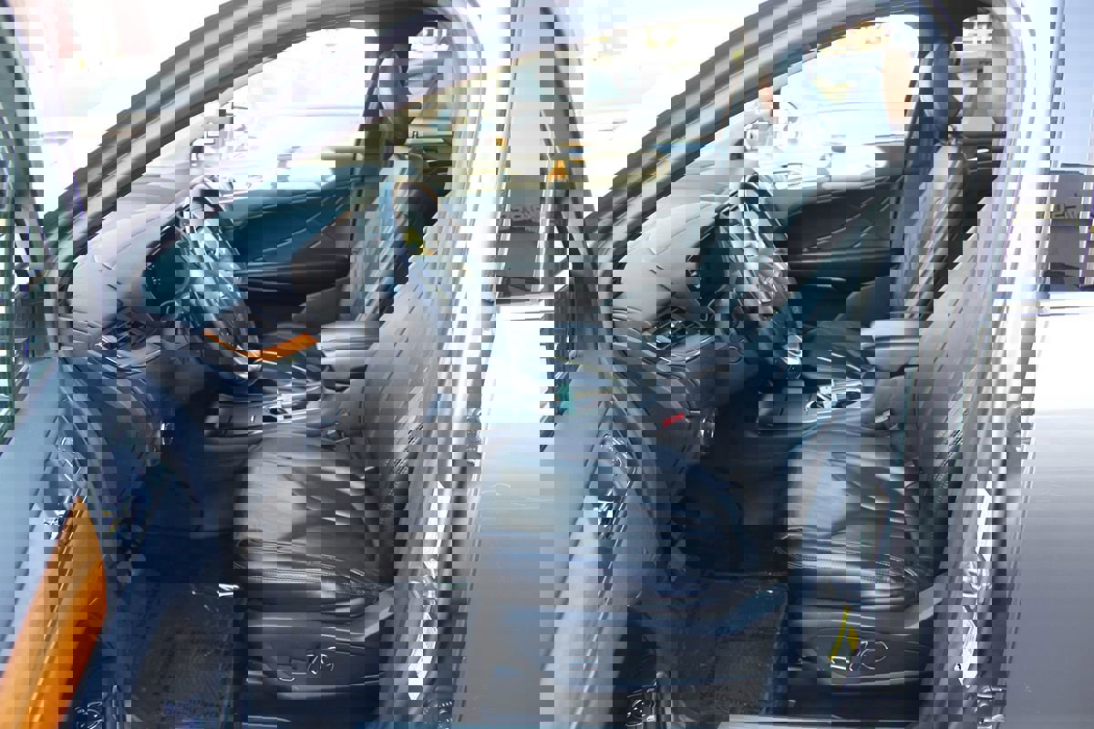 Used 2017 Lincoln MKC Select w/ Select Plus Package image 21