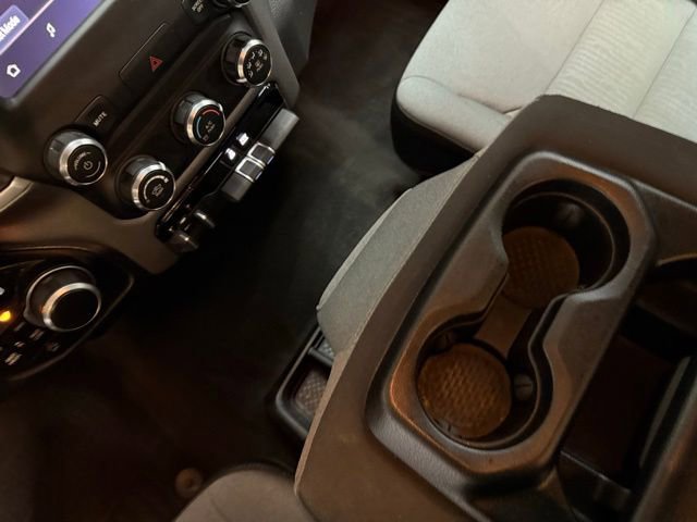 Certified 2022 RAM 1500 Big Horn image 33