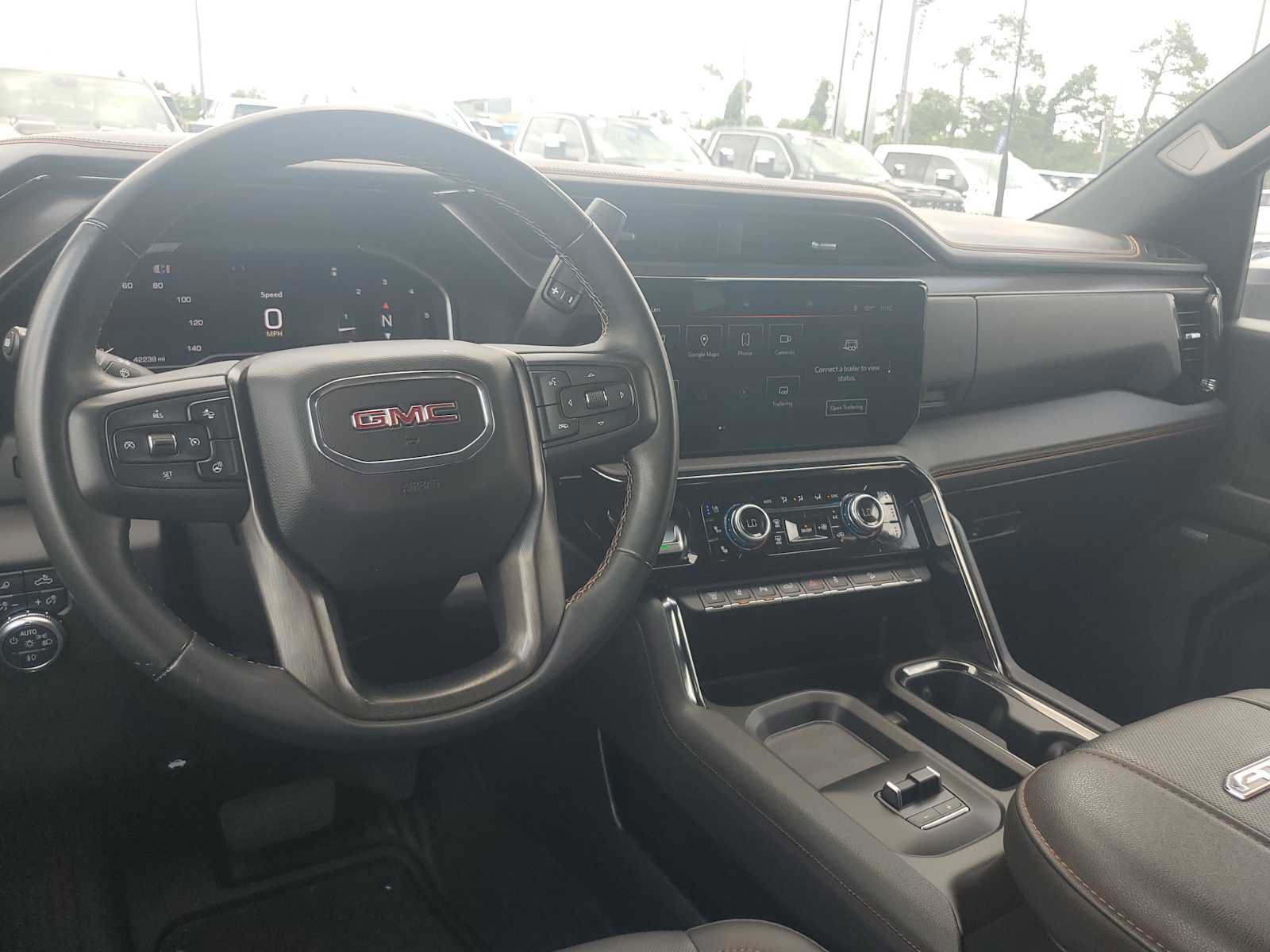 Used 2024 GMC Sierra 2500 AT4 w/ AT4 Premium Plus Package AWD/4WD image 20