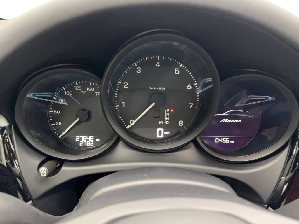 Used 2022 Porsche Macan image 57