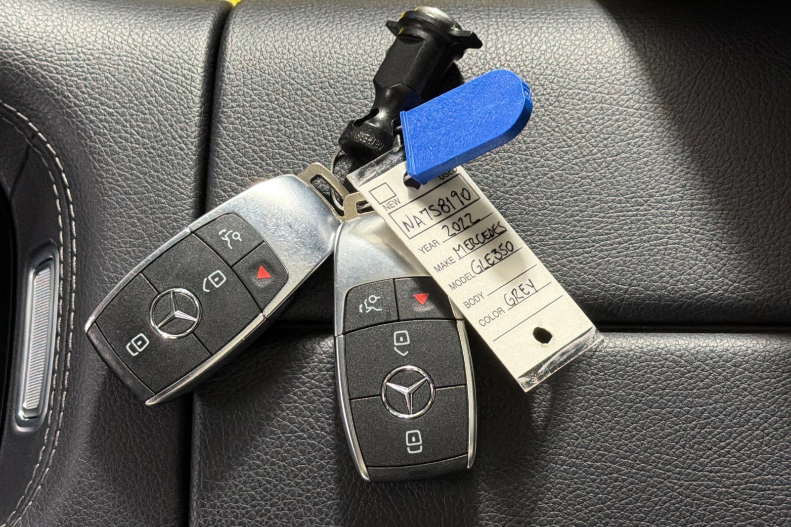 Used 2022 Mercedes-Benz GLE 350 4MATIC w/ Premium Package image 25