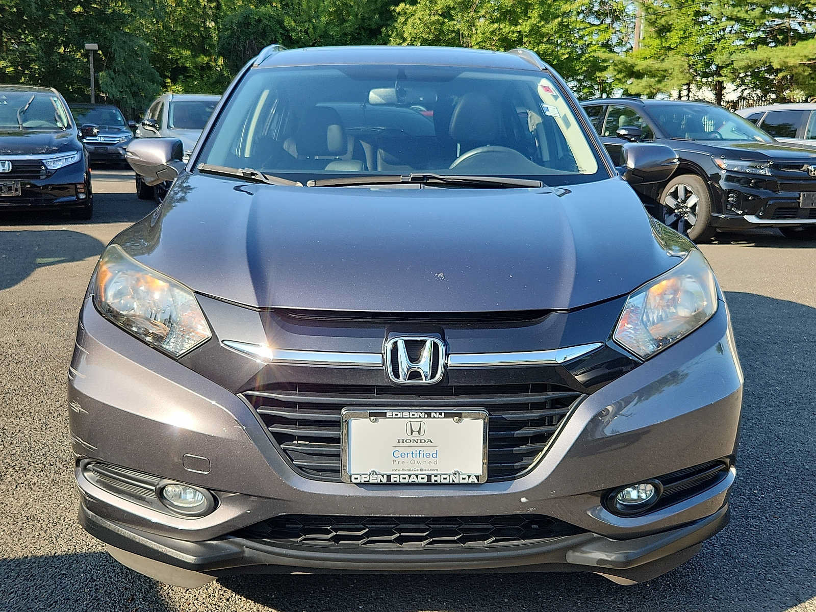 Used 2018 Honda HR-V EX-L image 2