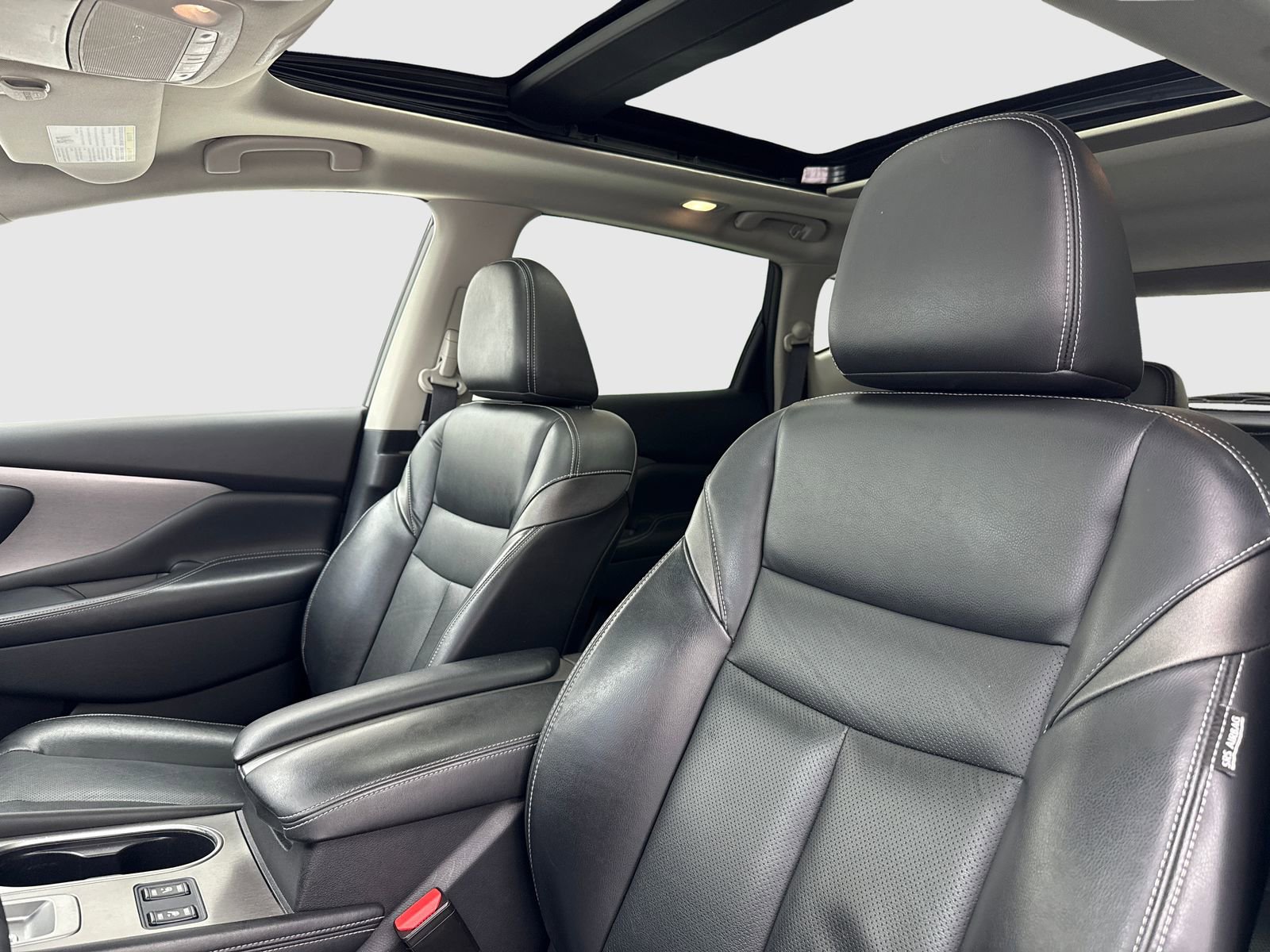 Used 2023 Nissan Murano SL w/ SL Moonroof Package image 15