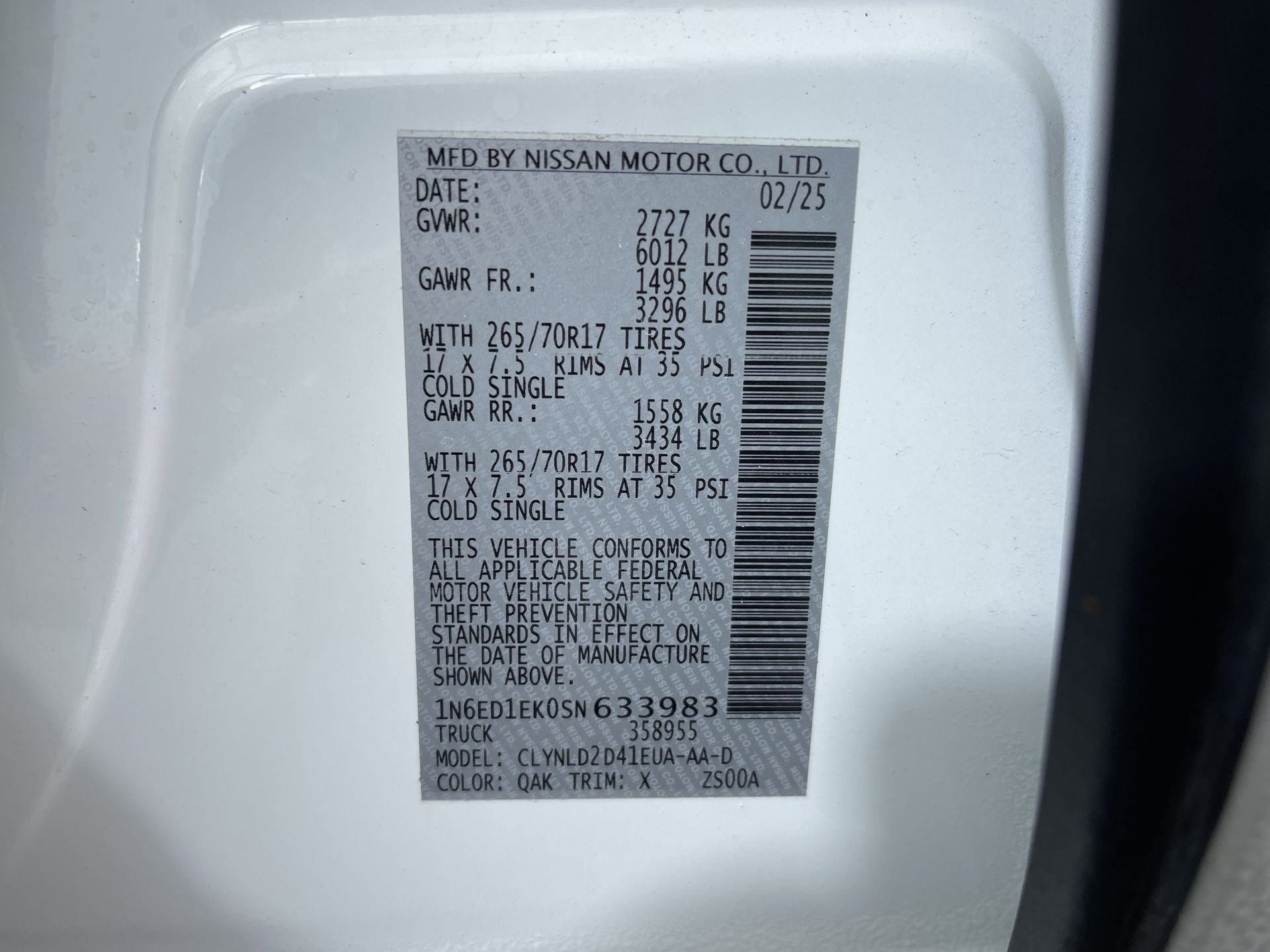 Certified 2025 Nissan Frontier PRO-4X image 12