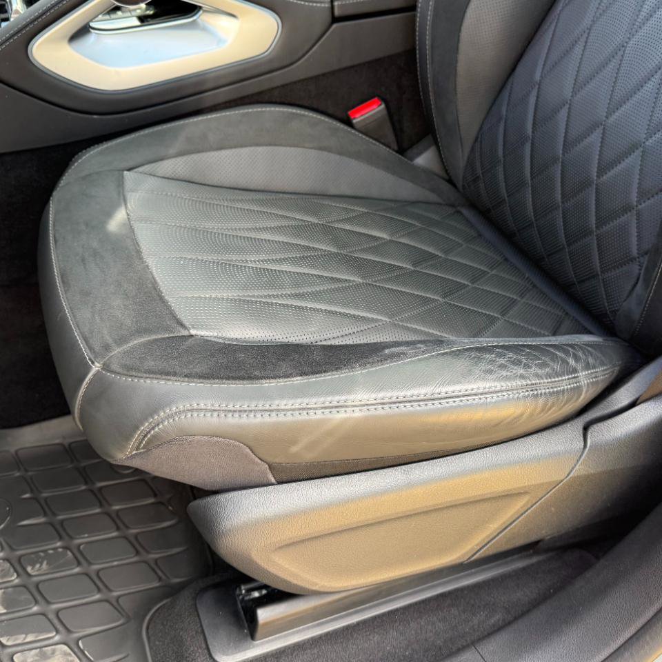 Used 2024 Mercedes-Benz GLS 63 AMG 4MATIC image 17