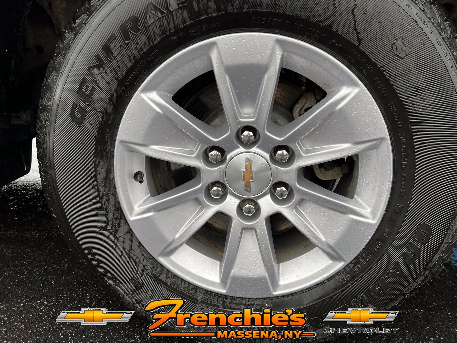 Used 2026 Chevrolet Silverado 1500 LT AWD/4WD image 5