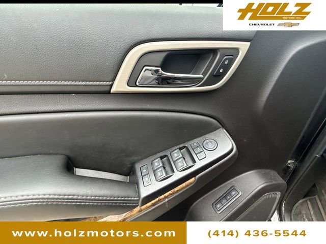 Used 2016 GMC Yukon XL Denali AWD/4WD image 25