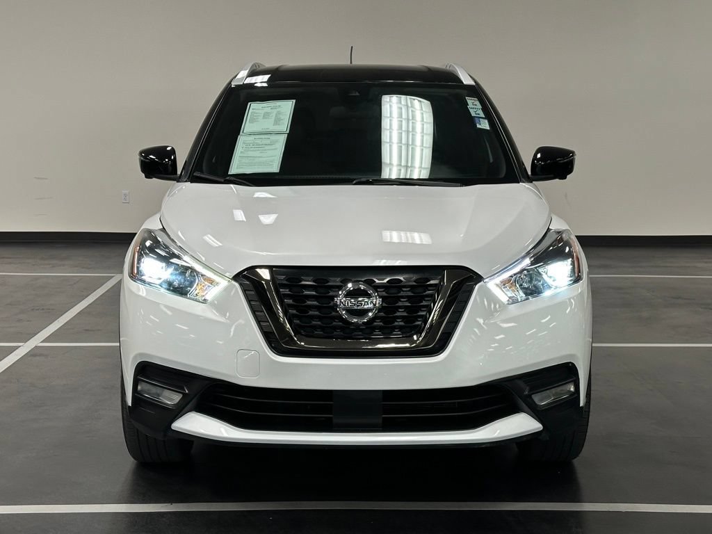 Used 2020 Nissan Kicks SR w/ SR Premium Package FWD image 10