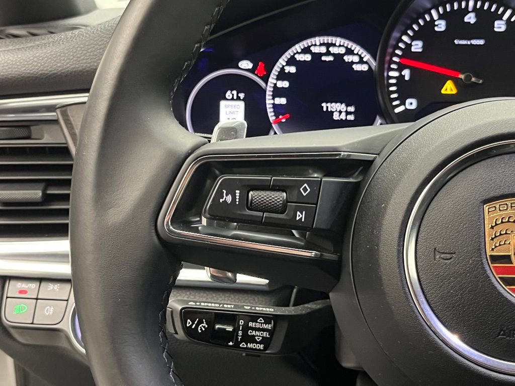 Used 2023 Porsche Panamera image 13