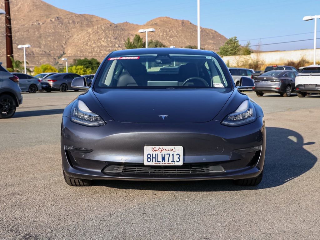 Used 2018 Tesla Model 3 Mid Range image 9