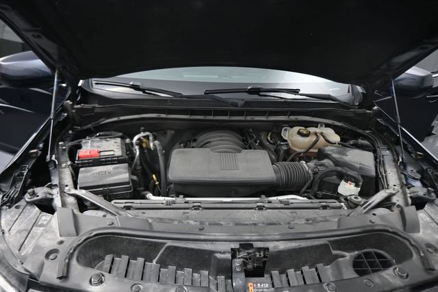 Used 2022 Chevrolet Suburban LT AWD/4WD image 12