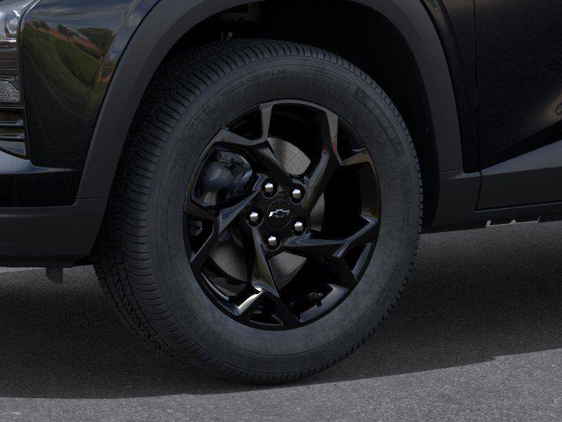 Used 2026 Chevrolet Trax LT w/ Driver Confidence Package FWD image 9