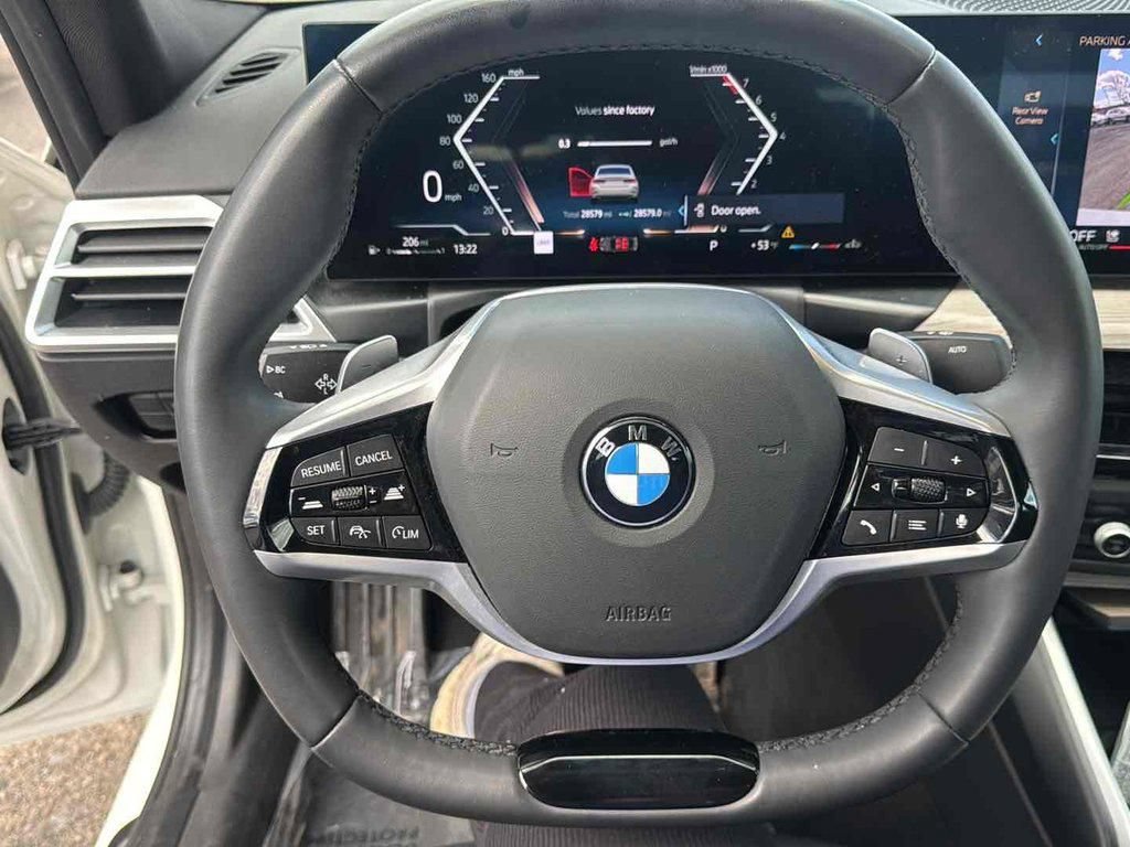 Used 2025 BMW 330i xDrive Sedan AWD/4WD image 41