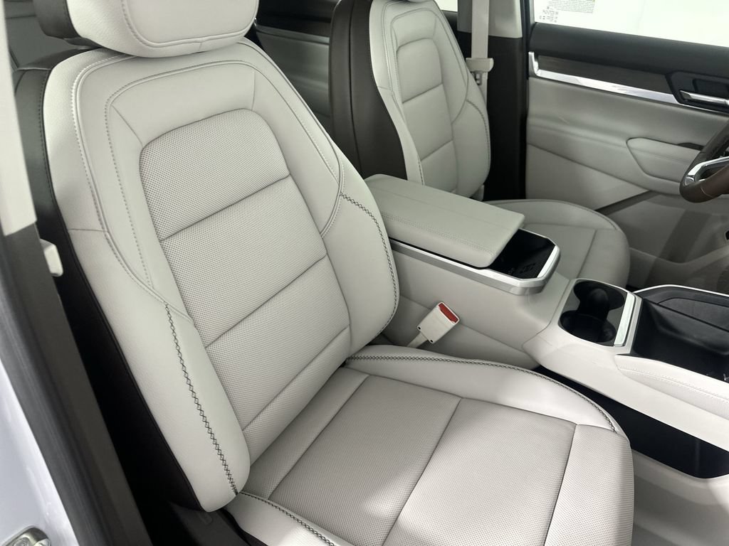 New 2027 GMC Terrain Denali w/ LPO, Floor Liner Package AWD/4WD image 29