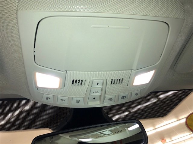 Used 2022 Ford Edge SEL w/ Convenience Package image 25