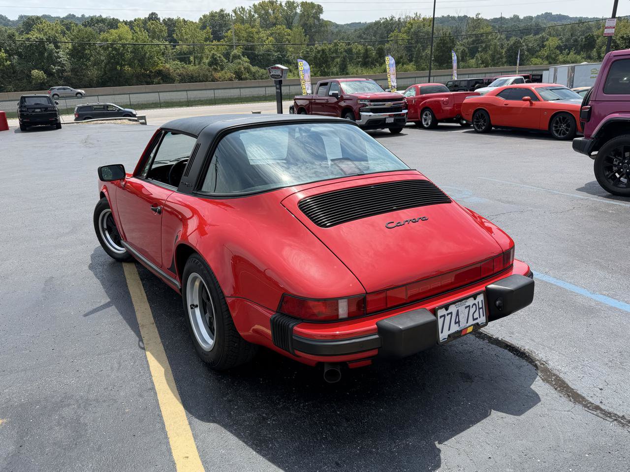 Used 1987 Porsche 911 Carrera RWD image 3