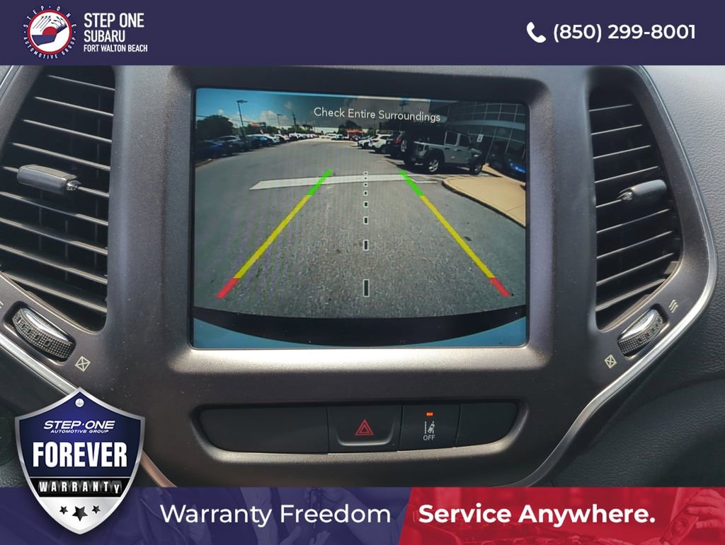 Used 2022 Jeep Cherokee Trailhawk w/ Sound & Nav Group AWD/4WD image 26