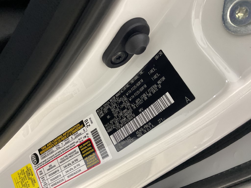 New 2026 Toyota Sienna Platinum AWD/4WD image 29