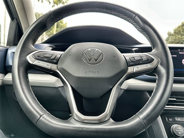 Used 2024 Volkswagen Taos SE image 11