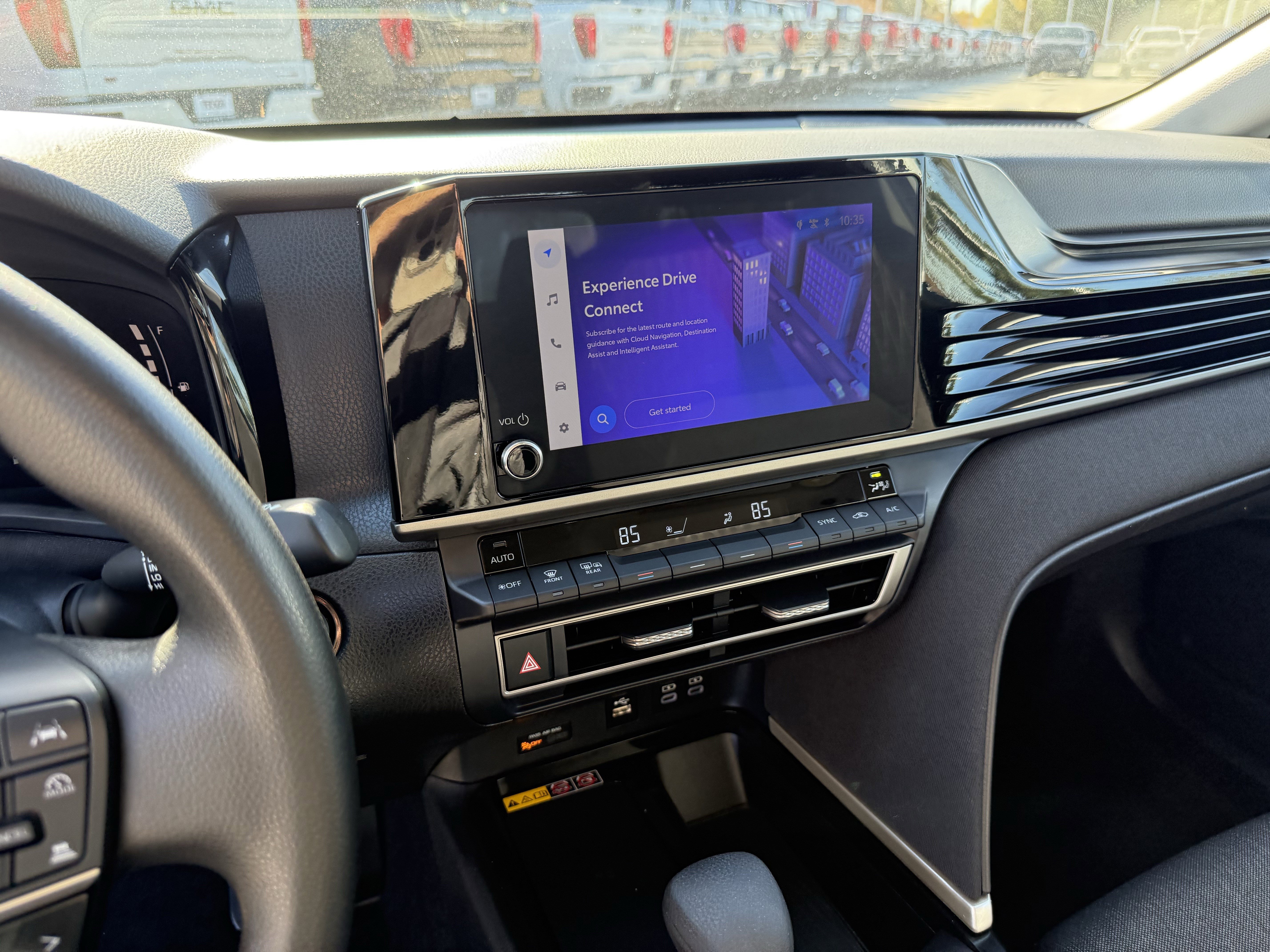 Used 2025 Toyota Camry LE image 19